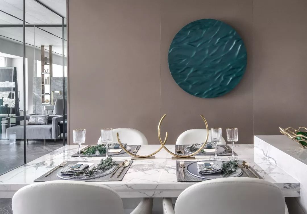 現代輕奢風格室內設計家裝案例-餐廳