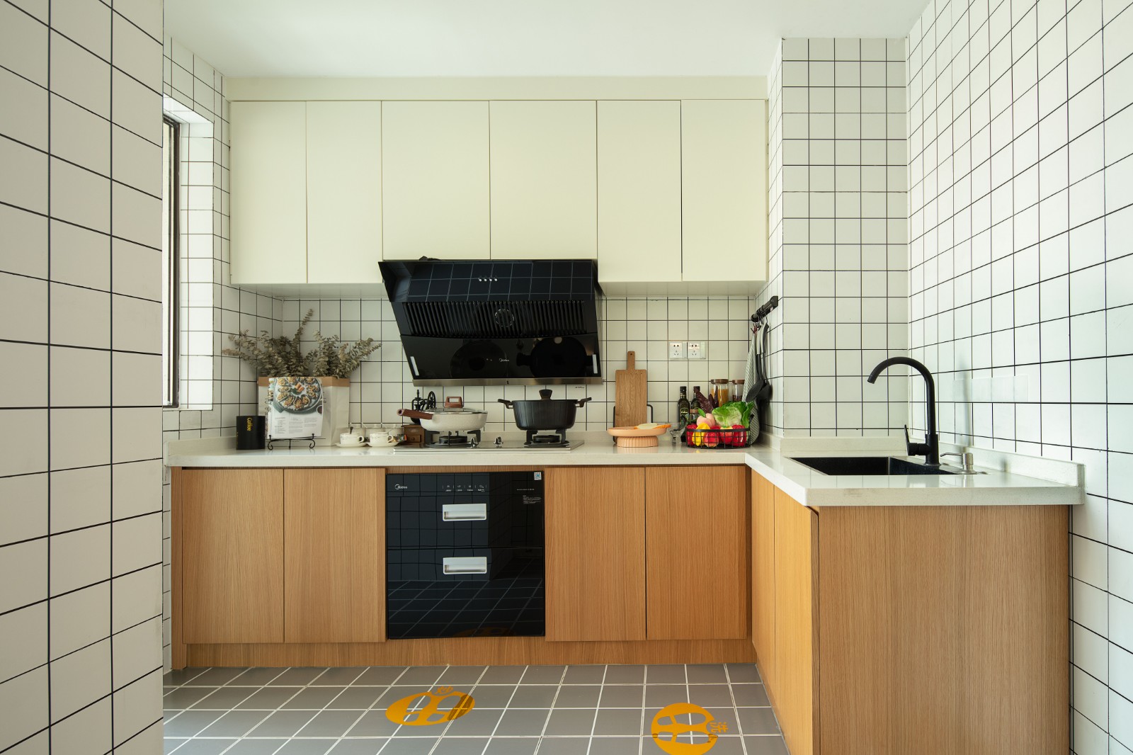 北歐風格家裝設計室內裝修效果圖-廚房