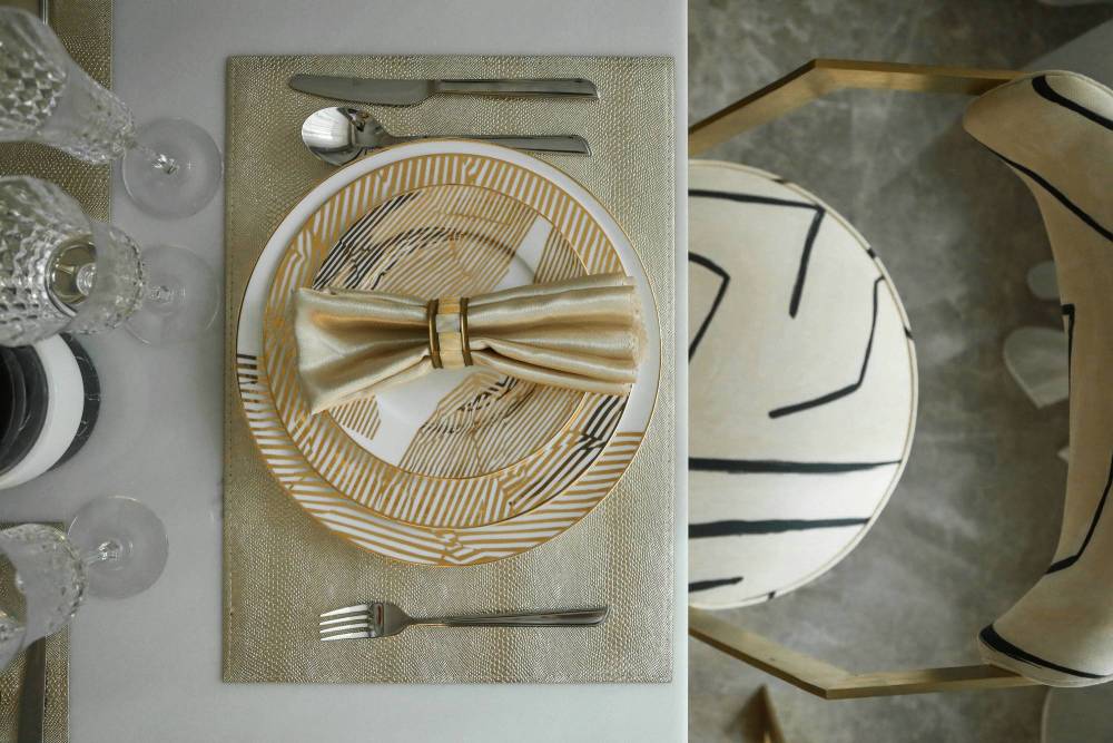 歐式英倫風格室內設計家裝案例-餐廳餐具