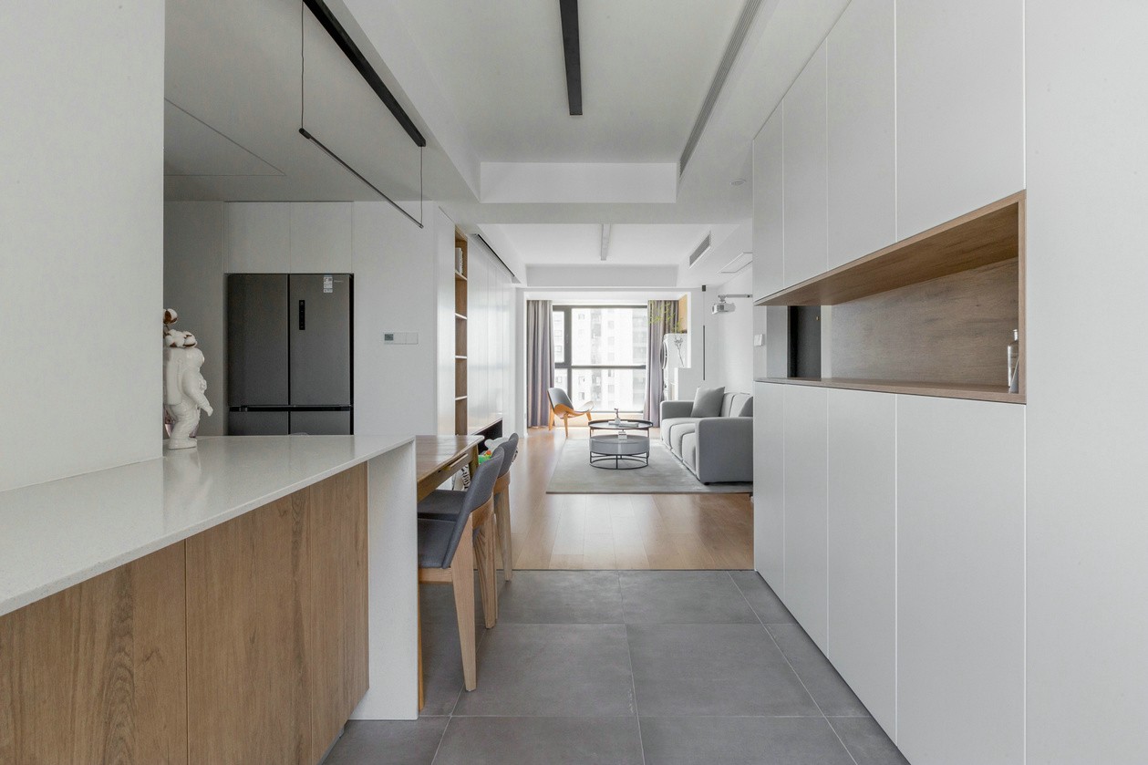現代簡約原木風格室內家裝案例效果圖-餐廳