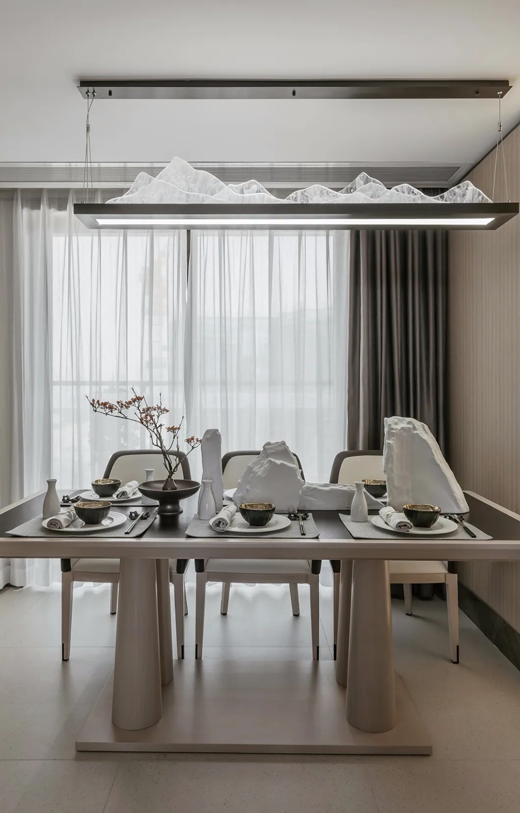 新中式風格家裝設計室內裝修效果圖-餐廳