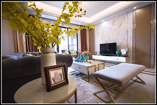 柳州市金綠洲輕奢風格四居室裝修案例